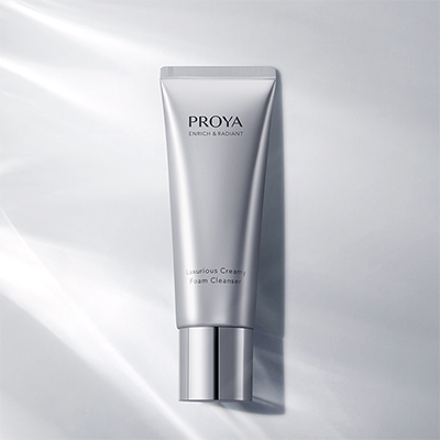 PG臻妍焕采奢养洁颜霜